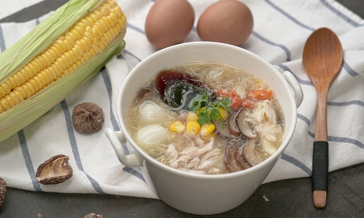 Cách nấu súp cua trứng bắc thảo bổ dưỡng lại thơm ngon đậm đà