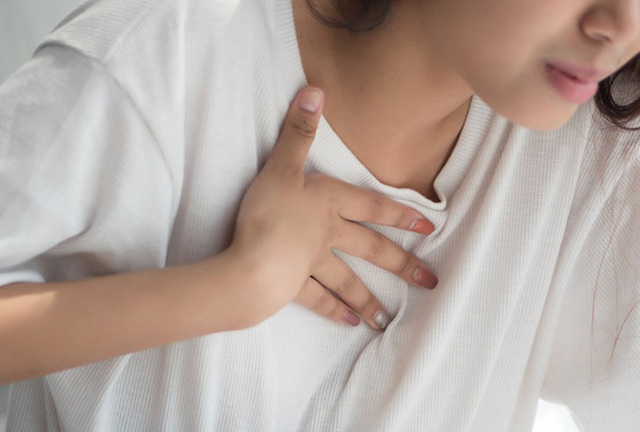 Các bài tập giúp bạn kiểm soát tình trạng khó thở hậu COVID-19