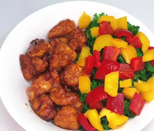 Cách làm ức gà sốt nước tương thơm ngon xuất sắc, cực thích hợp cho thực đơn giảm cân