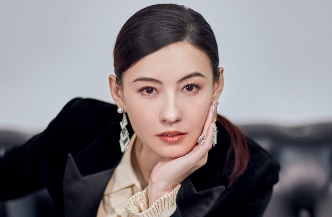 Trương Bá Chi sắp phải hầu tòa, bị đòi bồi thường 1,9 triệu USD