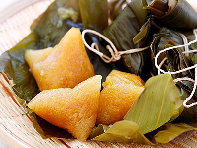 Cách làm bánh tro (bánh ú) thơm mềm cho Tết Đoan Ngọ 2022