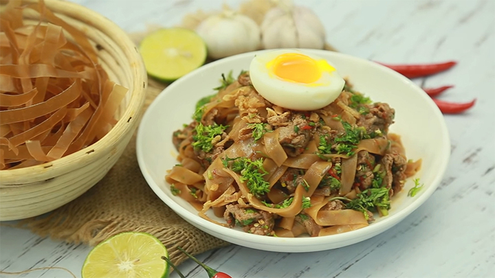 Cách làm món bánh đa trộn siêu ngon, kích thích vị giác cả gia đình