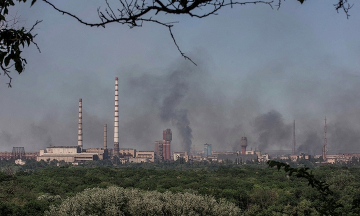 Nga kêu gọi binh lính Ukraine ở Severodonetsk hạ vũ khí đầu hàng