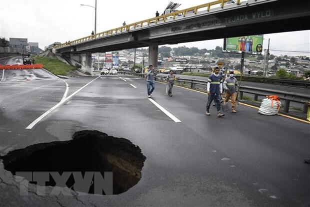 Mưa lớn làm 21 người thiệt mạng tại Guatemala