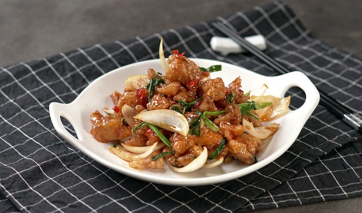 Cách làm sụn gà chiên mắm giòn ngon đậm đà, cả nhà thi nhau lấy thêm cơm