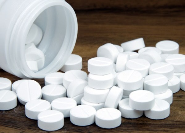 Sốt xuất huyết không được uống thuốc gì?