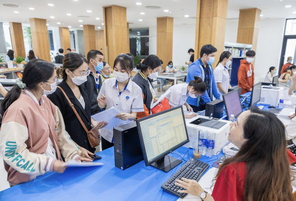 Hơn 81% thí sinh thí sinh xác nhận nhập học trực tuyến