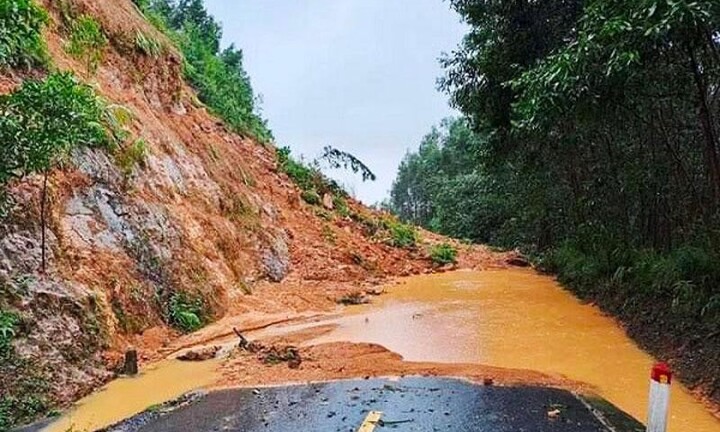 Khu vực từ Quảng Bình đến Quảng Nam đề phòng lũ quét, sạt lở đất