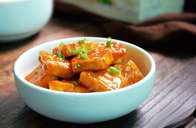 Chế biến đậu phụ theo cách này vừa ngon vừa rẻ, đưa cơm hơn cả sơn hào hải vị