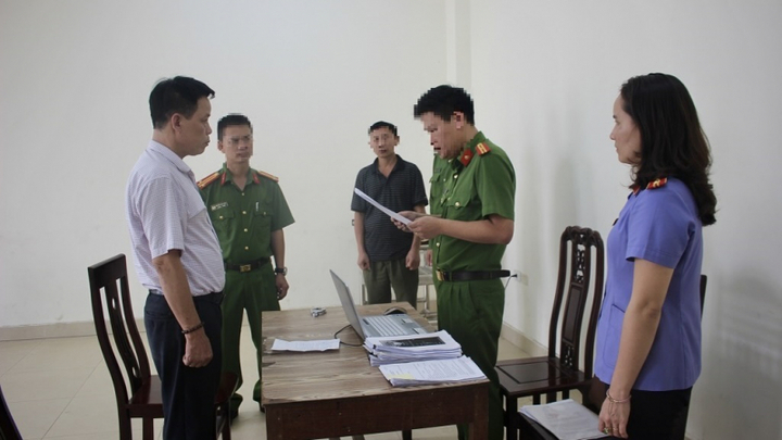 Bắt cựu đội trưởng quản lý trật tự đô thị lừa góp vốn buôn đất, chiếm đoạt 29 tỷ đồng