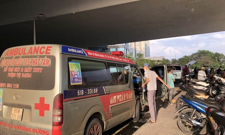 TP.HCM: Tìm người thân nhảy cầu thì phát hiện một thi thể khác