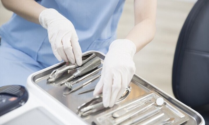 Mẹ 50 tuổi hiến gan chui để đổi việc làm cho con trai, sự cố bất ngờ lật tẩy mọi chuyện