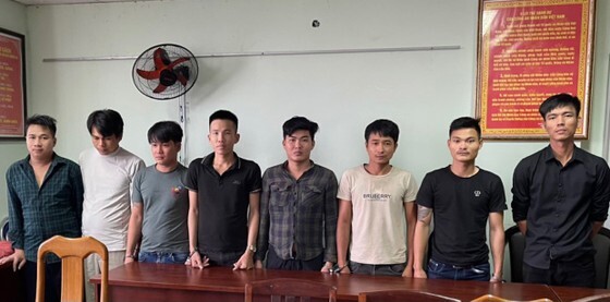 Phá đường dây trộm cắp tài sản trong các thùng container ở TP.HCM