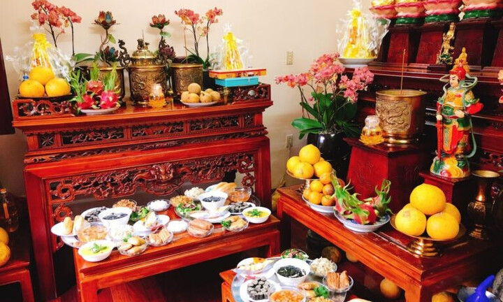 Cách dọn bàn thờ đón Tết Quý Mão bạn nên biết