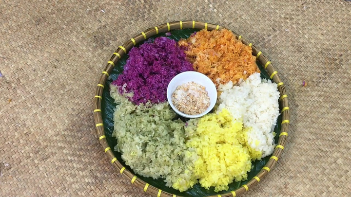 Cách nấu xôi ngũ sắc cho mâm cỗ cúng Rằm tháng Giêng