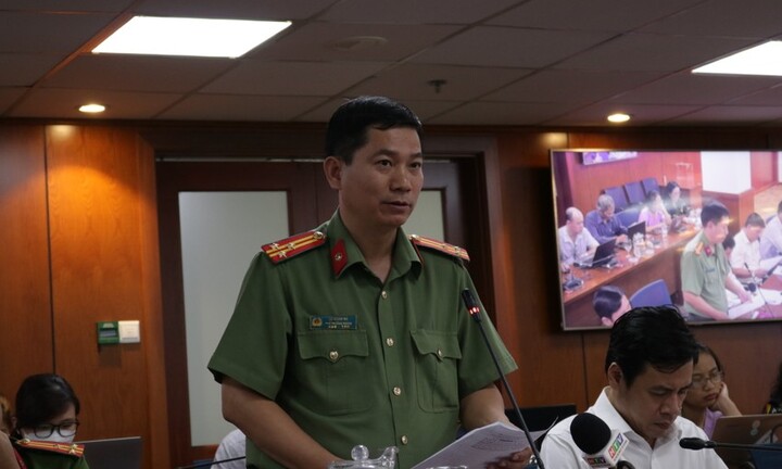 Công an TP.HCM cung cấp thông tin vụ sập cửa hàng tiện lợi ở quận 4 khiến một nữ sinh tử vong