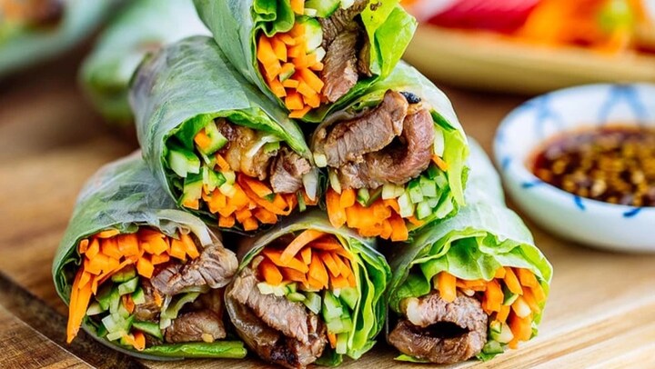 Chiêu đãi cả gia đình món gỏi bò đặc biệt khiến cả đĩa đầy cũng hết