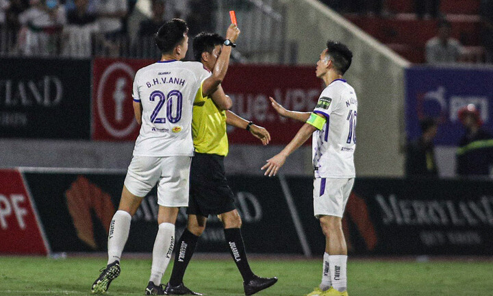 CLB Hà Nội khiếu nại về án phạt của Văn Quyết