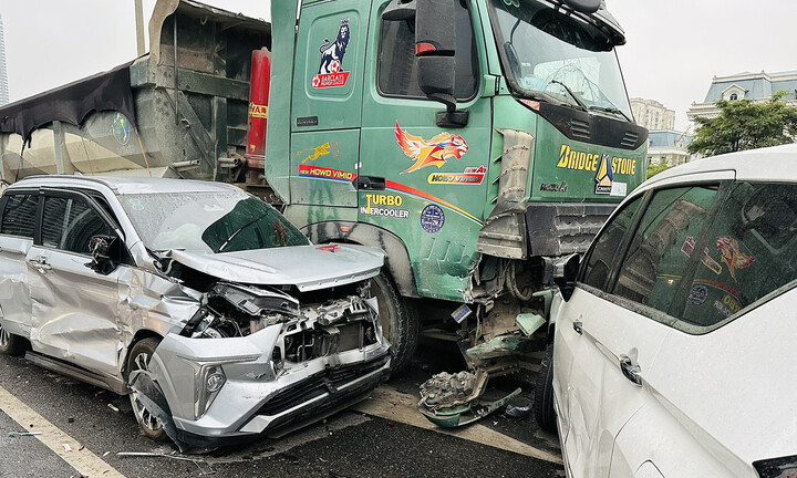 18 người thương vong vì tai nạn giao thông trong ngày thứ hai của kỳ nghỉ lễ 30/4