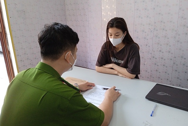Khởi tố cô gái phát tán clip khiêu dâm để “tăng tương tác” trên mạng xã hội