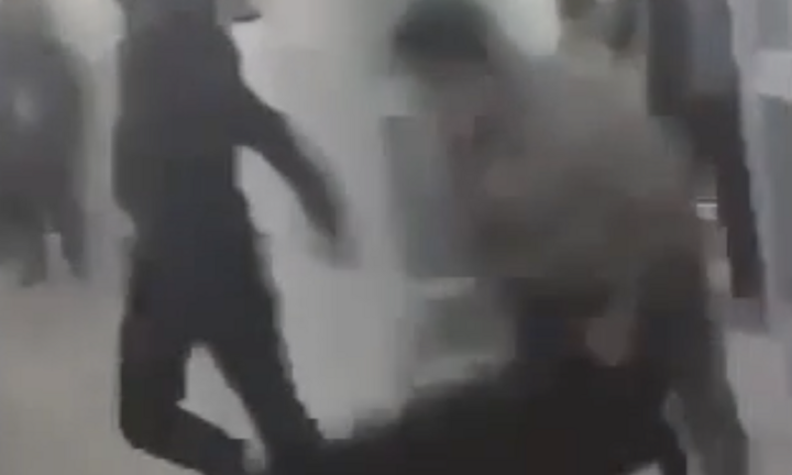 Sinh viên ĐH Tài nguyên và Môi trường bị bạn đánh gục, nhà trường nói gì?