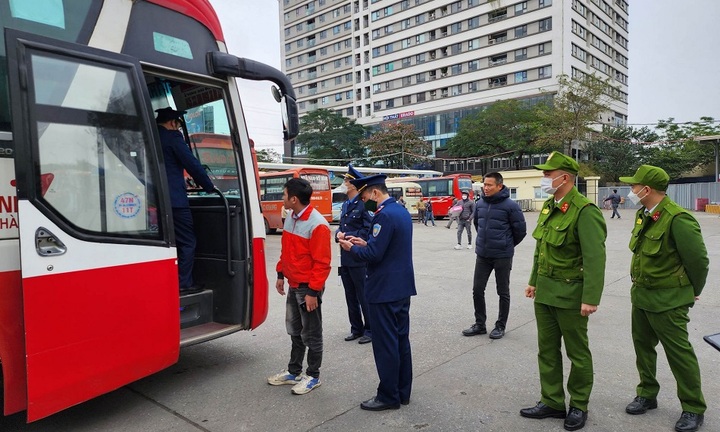 Kiểm tra 100% xe khách trước khi khởi hành để đảm bảo ATGT dịp Tết Nguyên đán 