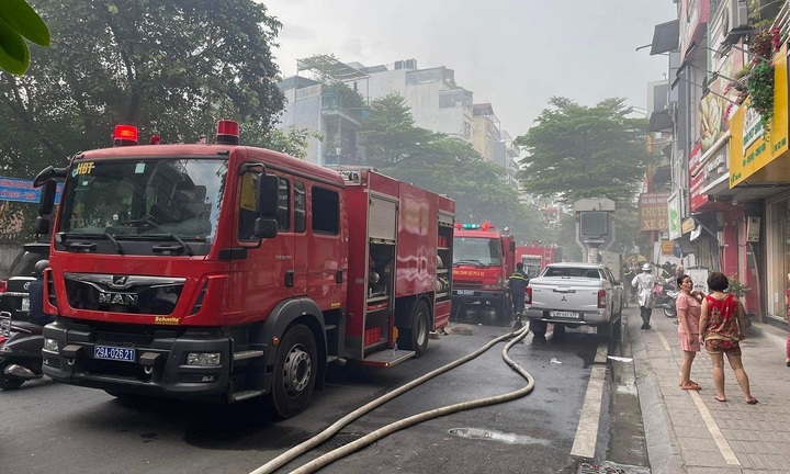 Chủ tịch Hà Nội chỉ đạo công an điều tra vụ cháy nhà làm 3 người chết