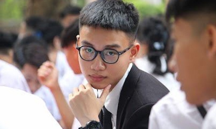 Bí kíp bất ngờ giúp lên ngôi thủ khoa khối C của nam sinh Bắc Ninh