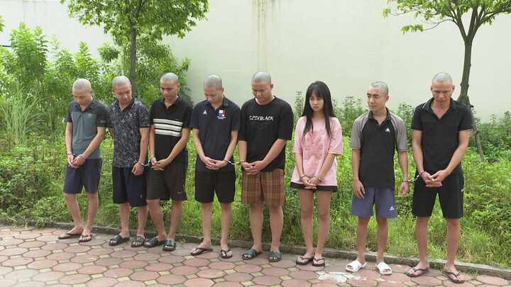 Triệt phá ổ nhóm lừa đảo công nghệ cao dưới hình thức tặng quà Iphone 14