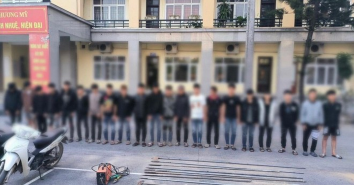 Mâu thuẫn trên facebook, nhóm thanh niên mang hung khí đi tìm 