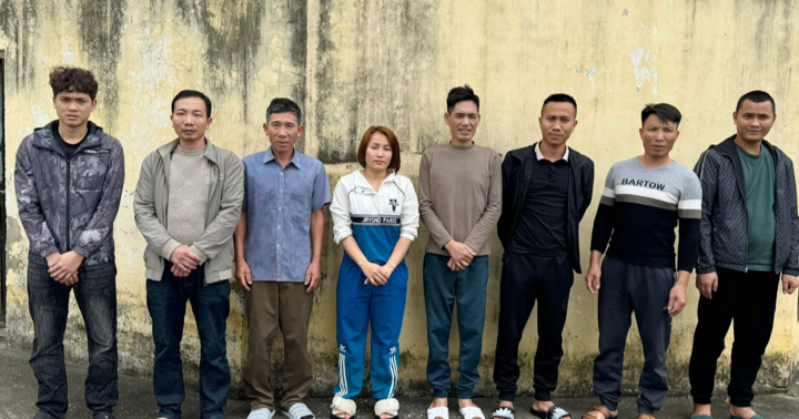 Bắt giữ 8 đối tượng 