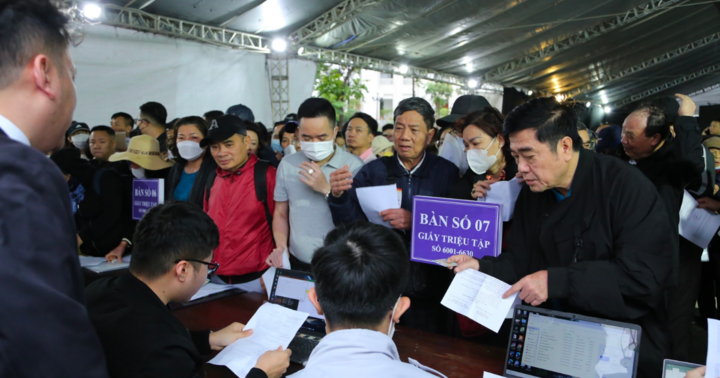 Các nhà đầu tư trong vụ Tân Hoàng Minh không được nhận tiền lãi trái phiếu