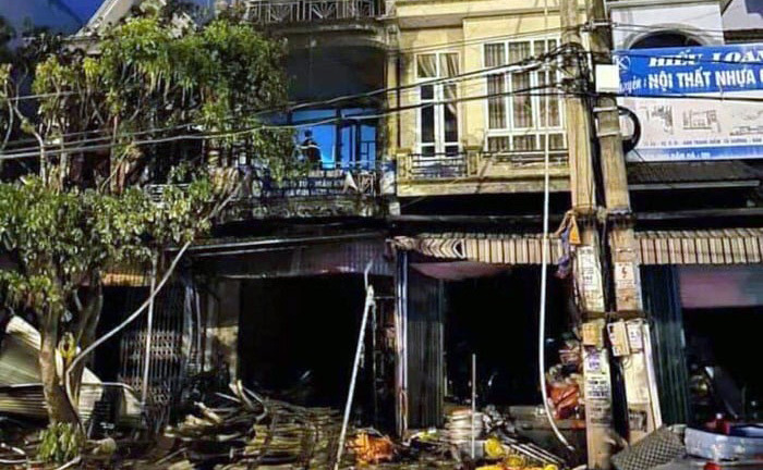 Vụ cháy nhà 4 tầng ở Quảng Ninh, một người chết: Hàng xóm tiết lộ bất ngờ