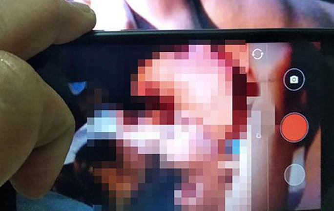 Thầy giáo môn Địa lý dùng clip