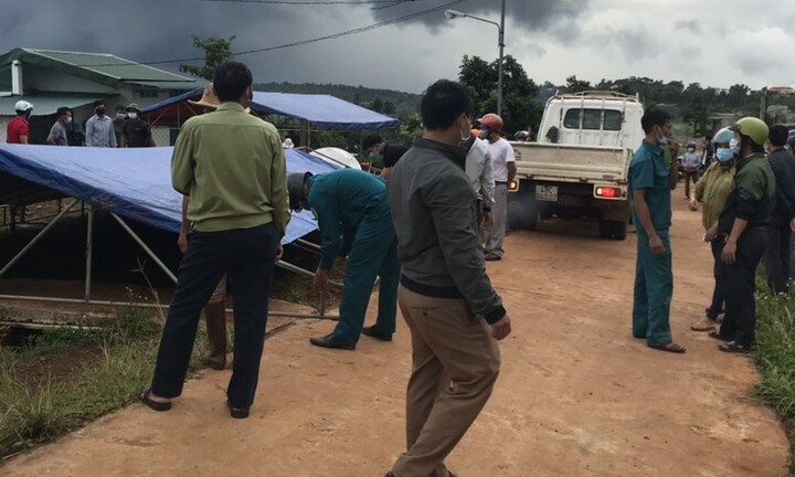 Rủ nhau đi câu cá, 2 cô gái trẻ chết đuối thương tâm