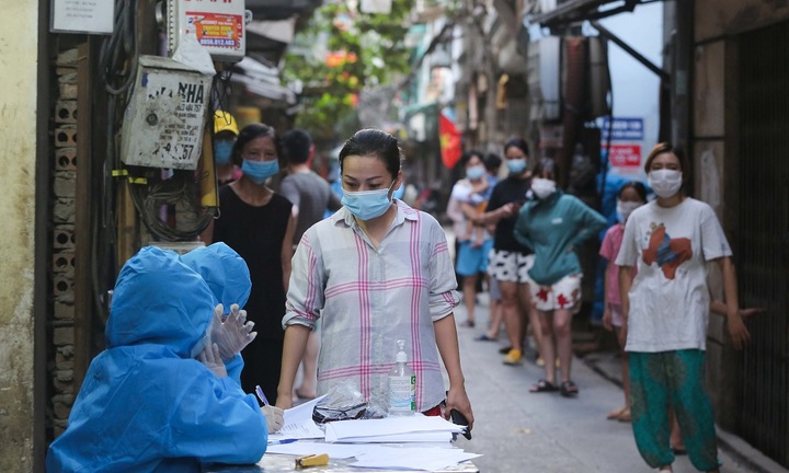 Hà Nội thêm 45 ca dương tính COVID-19