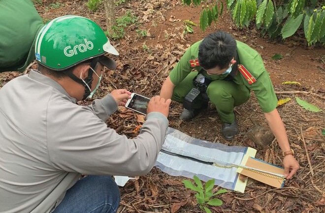 Điều tra vụ mâu thuẫn trong lúc làm rẫy, chồng đâm vợ tử vong