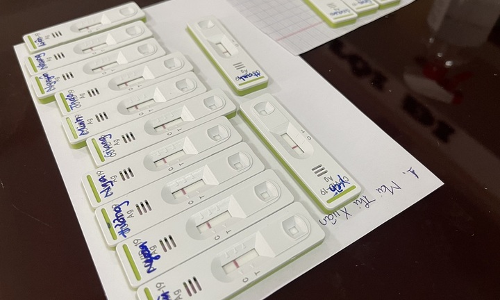 TP.HCM đề nghị bộ Y tế cấp mã số cho người test nhanh dương tính