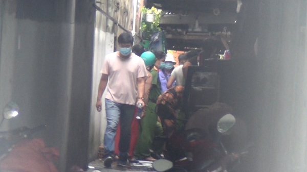 Vụ con gái 8 tháng tuổi tử vong cạnh người mẹ bất tỉnh trong phòng trọ: Nhân chứng nói gì?