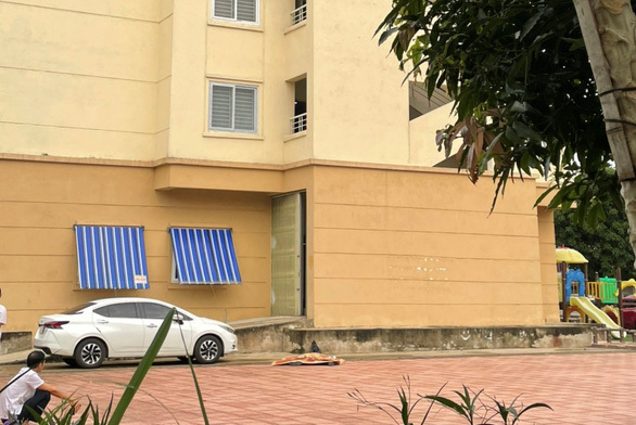 Vụ người đàn ông rơi từ tầng 5 chung cư tử vong: Nạn nhân là Phó Giám đốc sở KH&CN Thanh Hóa