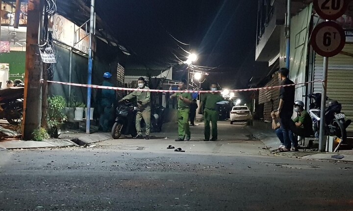 Vụ thanh niên bị chém chết trong hẻm ở Long An: Công an trích xuất camera