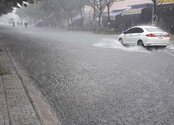 Miền Bắc chuẩn bị đón đợt mưa lớn, có thể có mưa đá