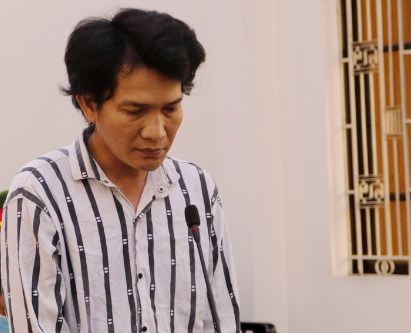 Vụ gã thợ cắt tóc dùng dao khống chế, hiếp dâm cô gái trẻ: