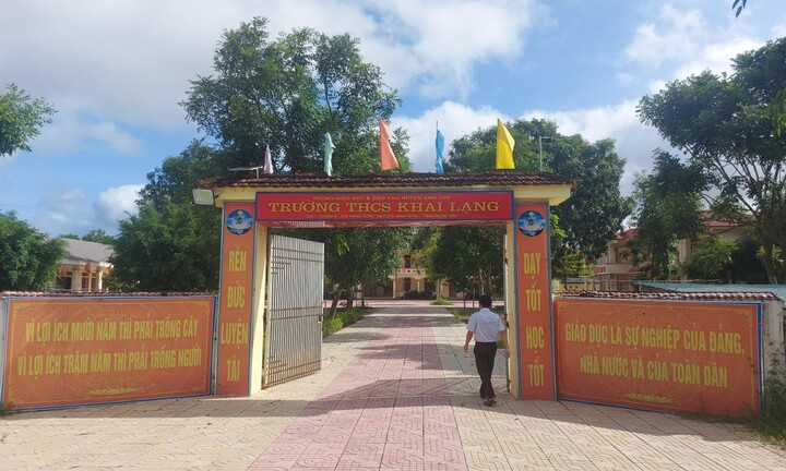 Xử lý nghiêm hành vi đe dọa, ngăn cấm học sinh đến trường