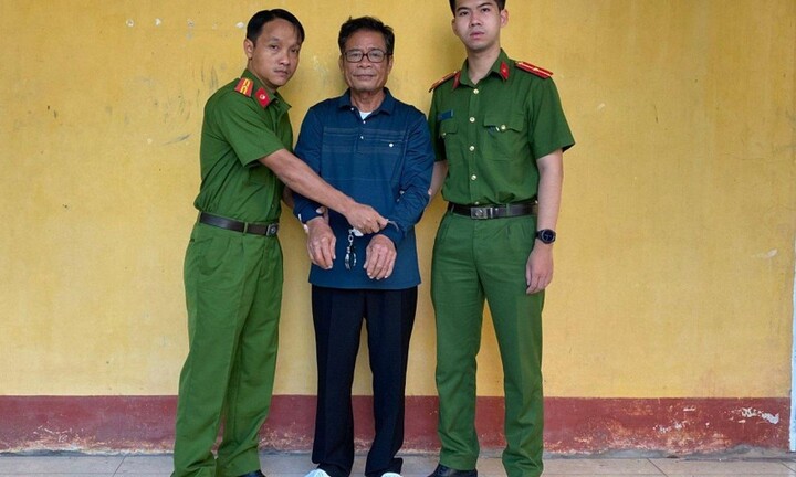 Người đàn ông thay tên đổi họ, trốn truy nã gần 30 năm sa lưới