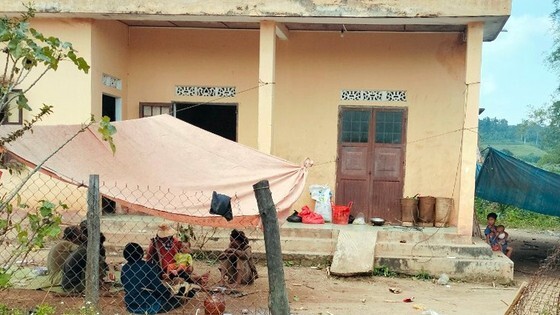 Vụ cha và con trai 4 tuổi chết trong tư thế treo cổ: Người thân tiết lộ bất ngờ