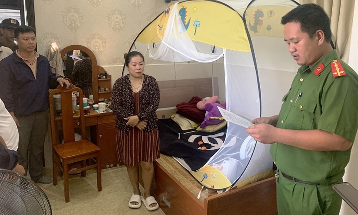 Thủ đoạn xảo quyệt của cặp vợ chồng cầm đầu đường dây lô đề 