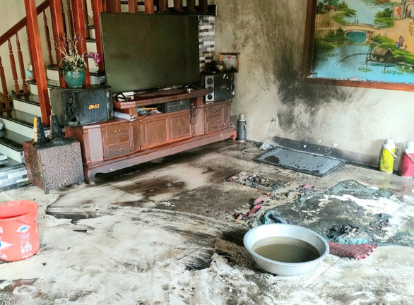 Vụ 3 người con gái mang xăng đốt nhà mẹ đẻ: 