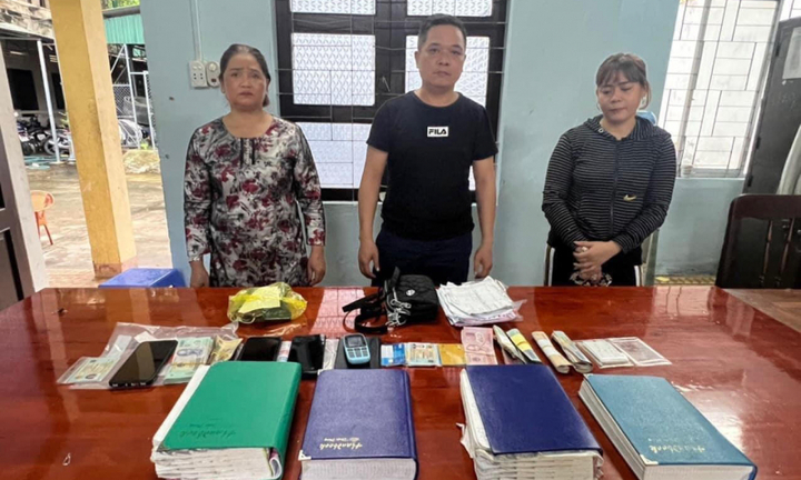 Vụ 3 đối tượng cho vay nặng lãi hơn 15 tỷ đồng: Cuốn sổ 10.000 trang chứa gì?