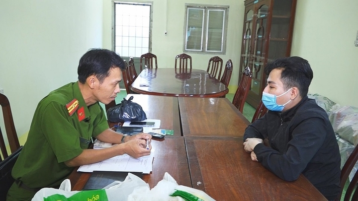 Bịa đặt bị ung thư, vợ chết, con bỏng nặng để lừa đảo hàng trăm triệu đồng